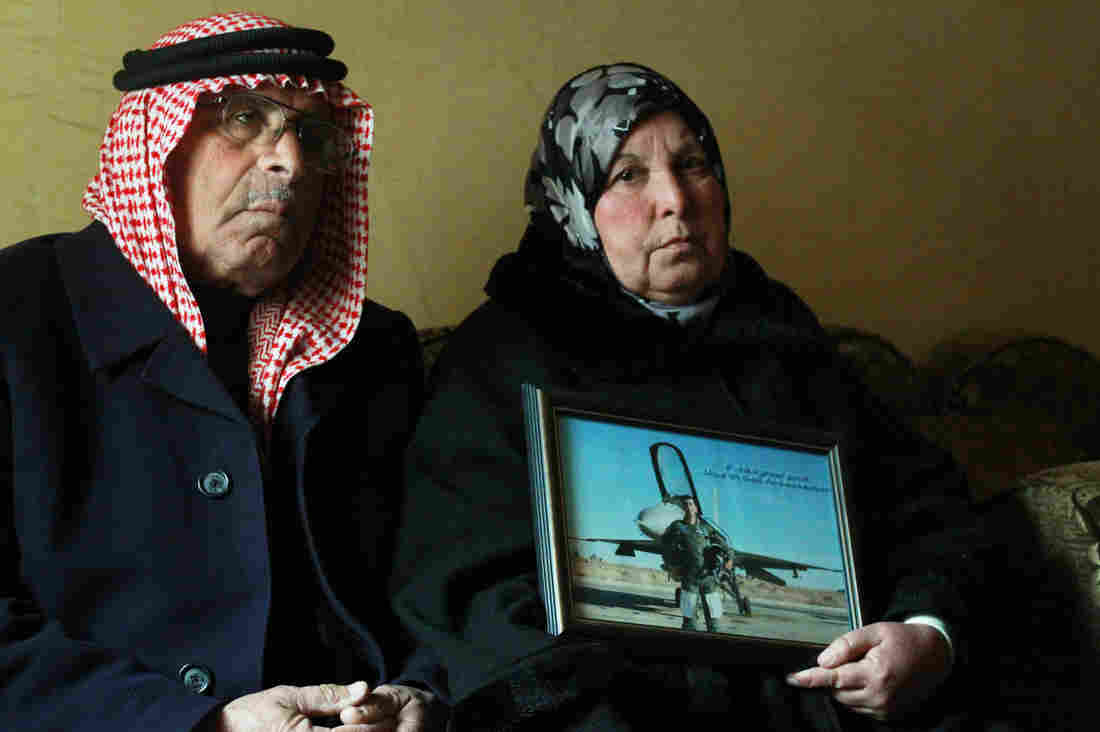 عائلة الدركي الأردني القتيل بالبحرين واستغلالها للظروف